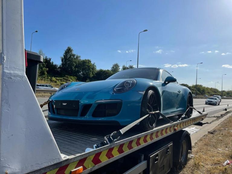 24/7 Recovery service Nationwide jump start breakdown scrap your car breakdown motorway breakdown