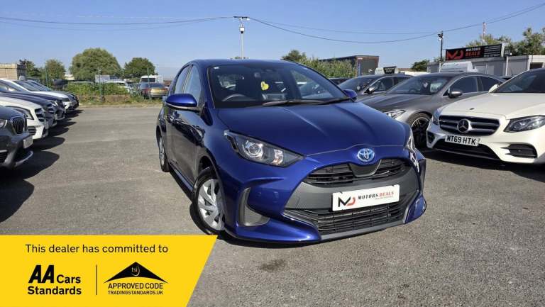 2021 Toyota Yaris 1.5 VVT-h Icon E-CVT Euro 6 (s/s) 5dr Hatchback Petrol/Electric Hybrid Automatic