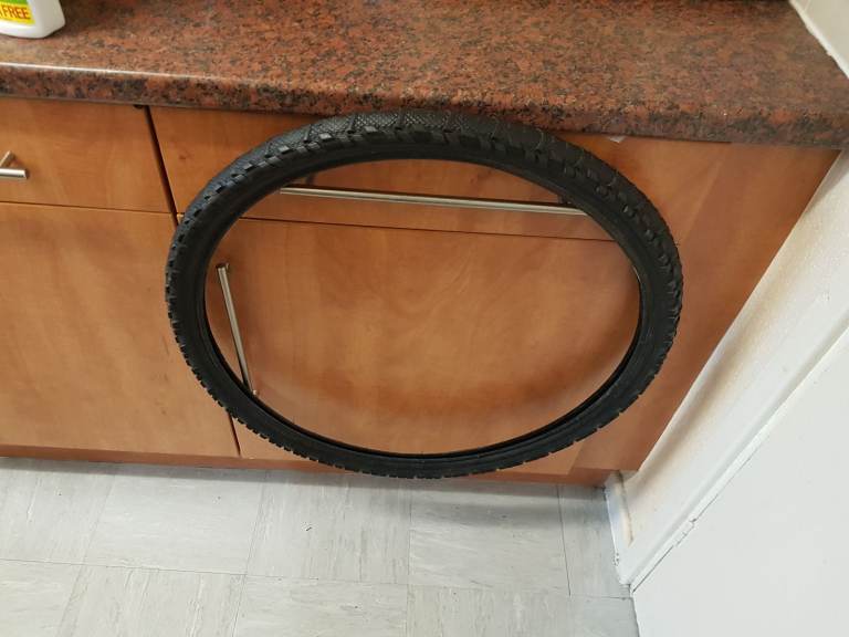 26x1.95 inch Kenda Kwick mountain bike tyre 