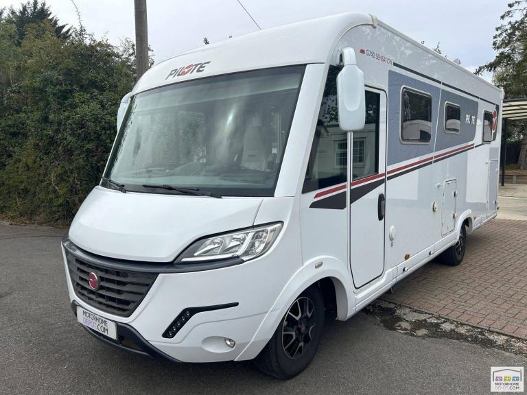 Pilote G740 Sensation, Automatic, Hab Air Con, Wi-Fi, Island Bed, Solar, Garage