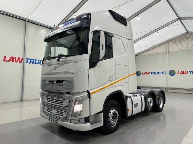 Volvo FH 500 GTXL 6x2 Midlift Tractor Unit