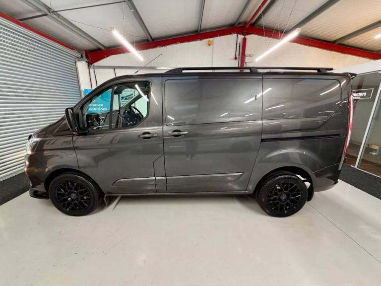 2017 17 FORD TRANSIT CUSTOM 2.0 TDCI 270 LIMITED L1 SWB * PREMIUM STYLING PACK *