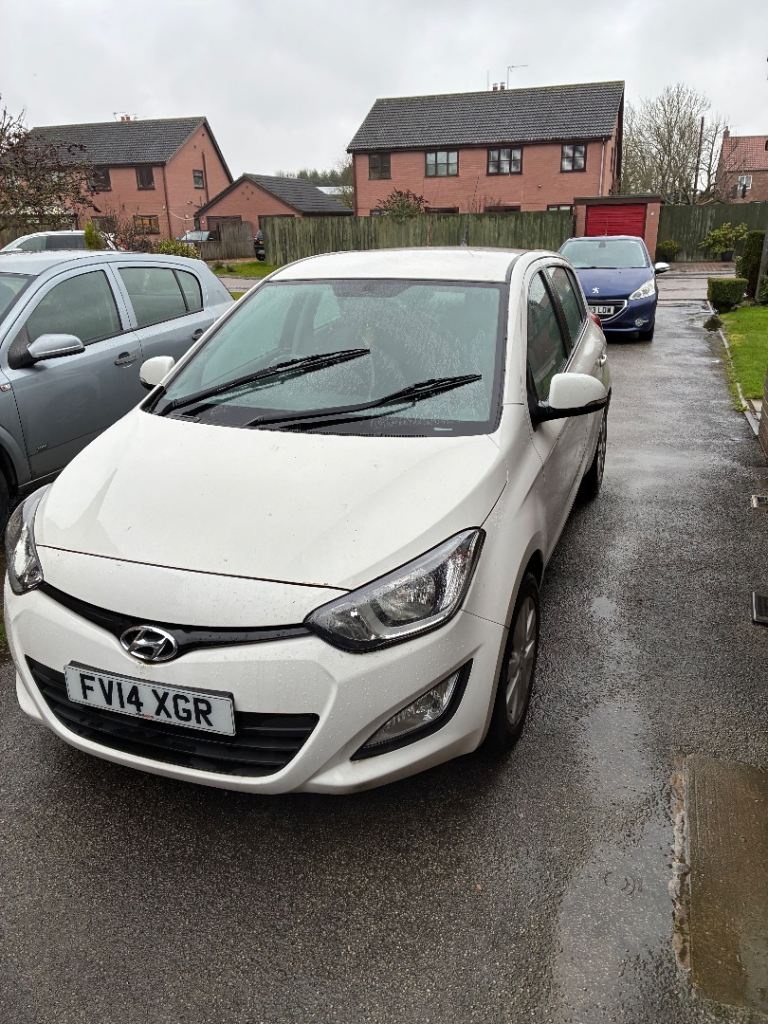 Hyundai, I20, Hatchback, 2014, Manual, 1248 (cc), 5 doors