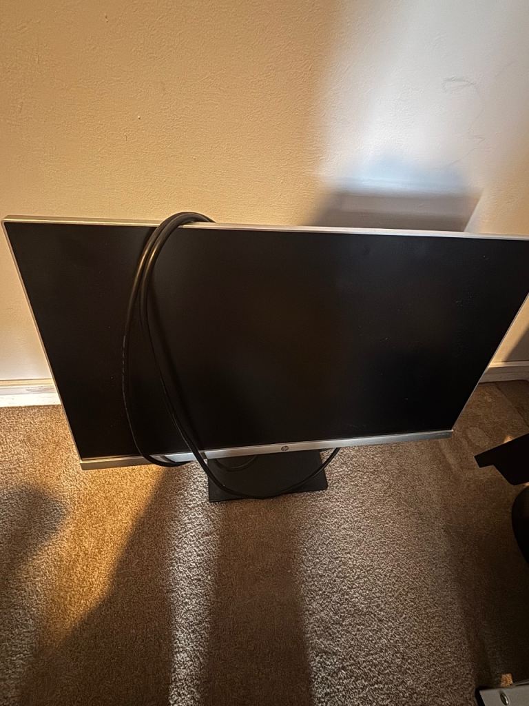 Computer monitor for parts or fix. 