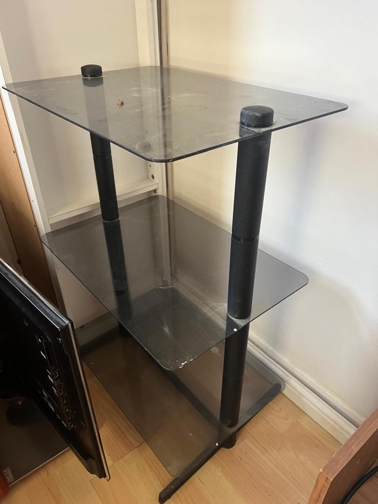 Glass standing shelf 