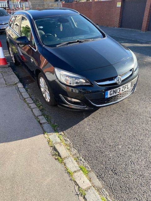 VAUXHALL ASTRA ESTATE ULEZ EXEMPT 1.6 GOOD CONDITION