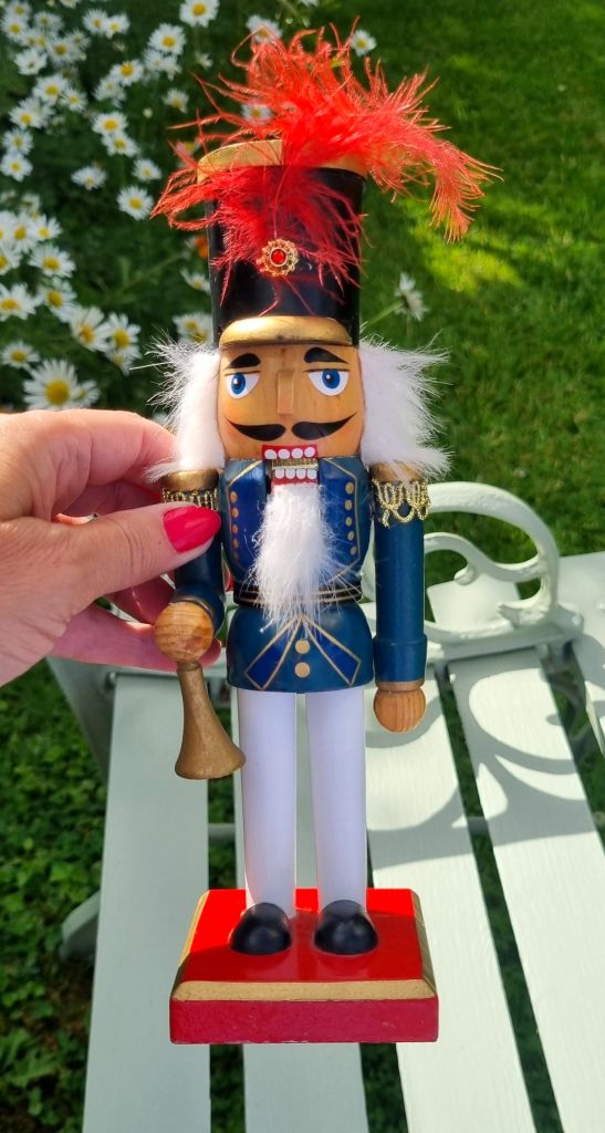 Christmas 'Nutcracker'  Soldier Decoration 