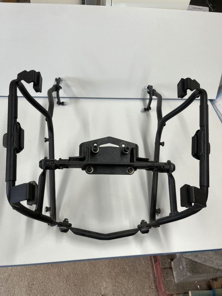 Yamaha tracer 900gt givi side racks