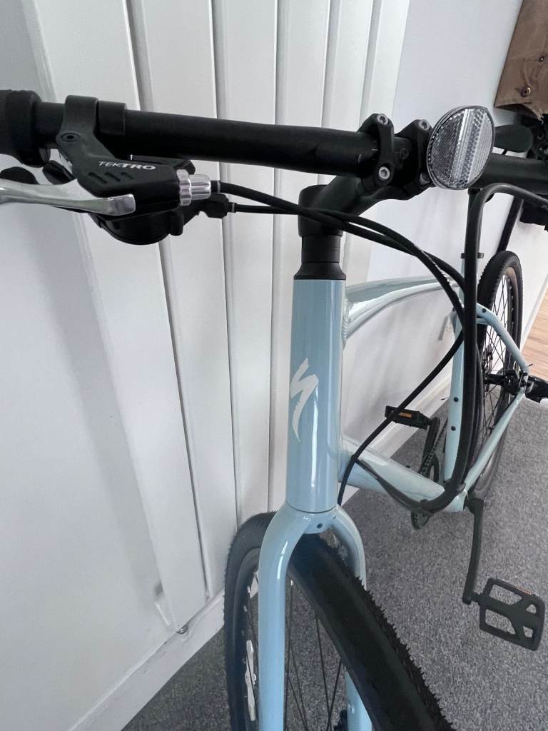 2025 Specialized Sirrus X –  XL - £300 (RRP £575) ONO