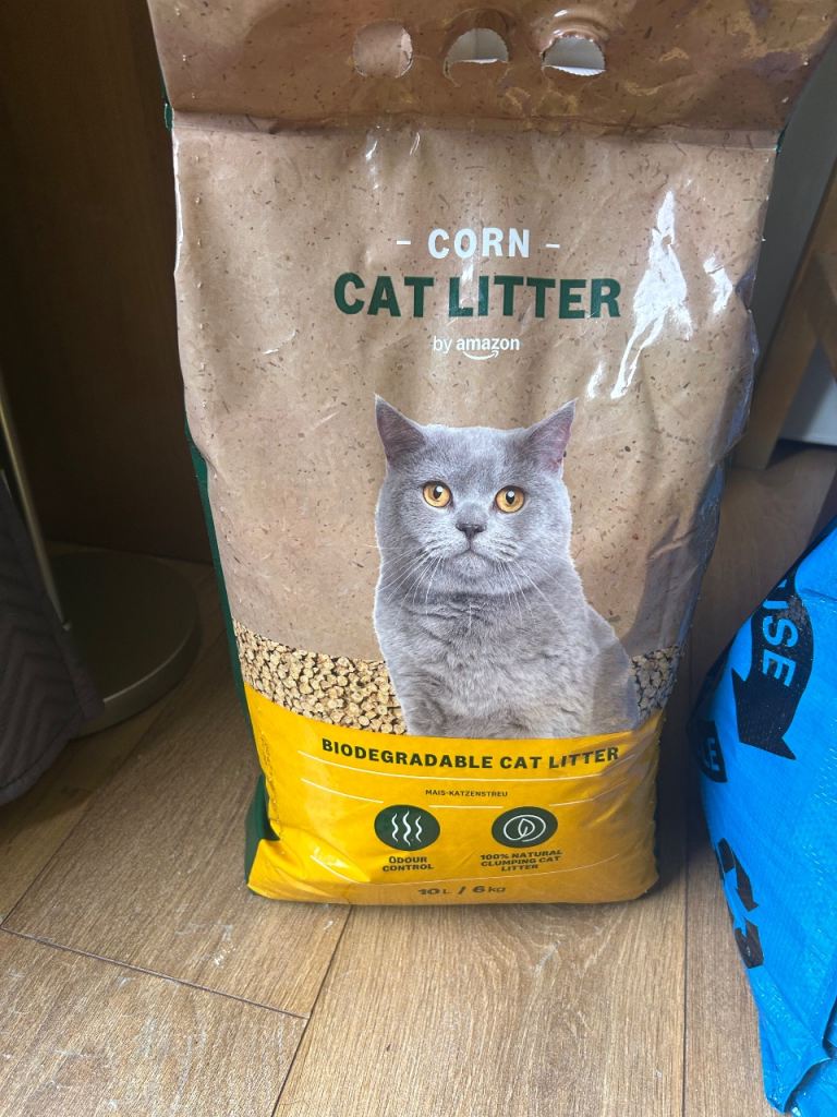 Clumping Corn Cat Litter 