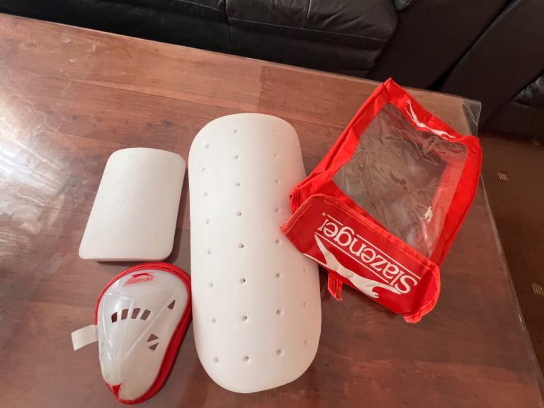 Cricketers Protective Leg Guards, Batting Pads