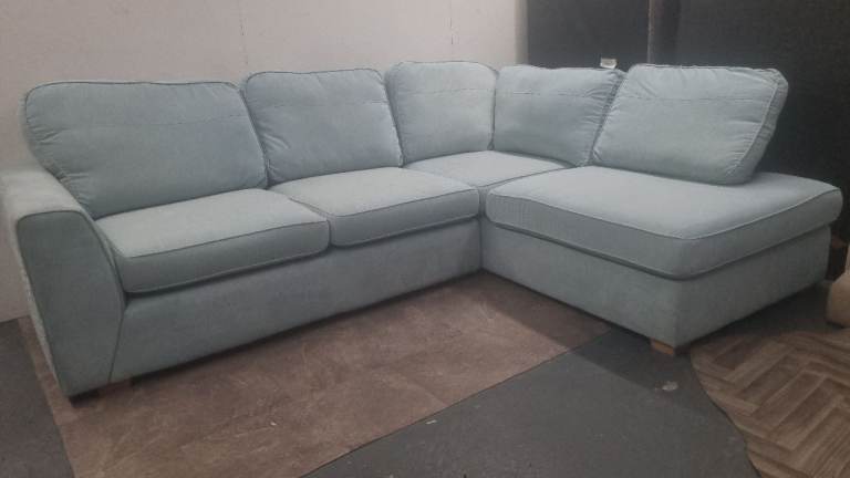 DFS Corner Sofa *Can Deliver* 