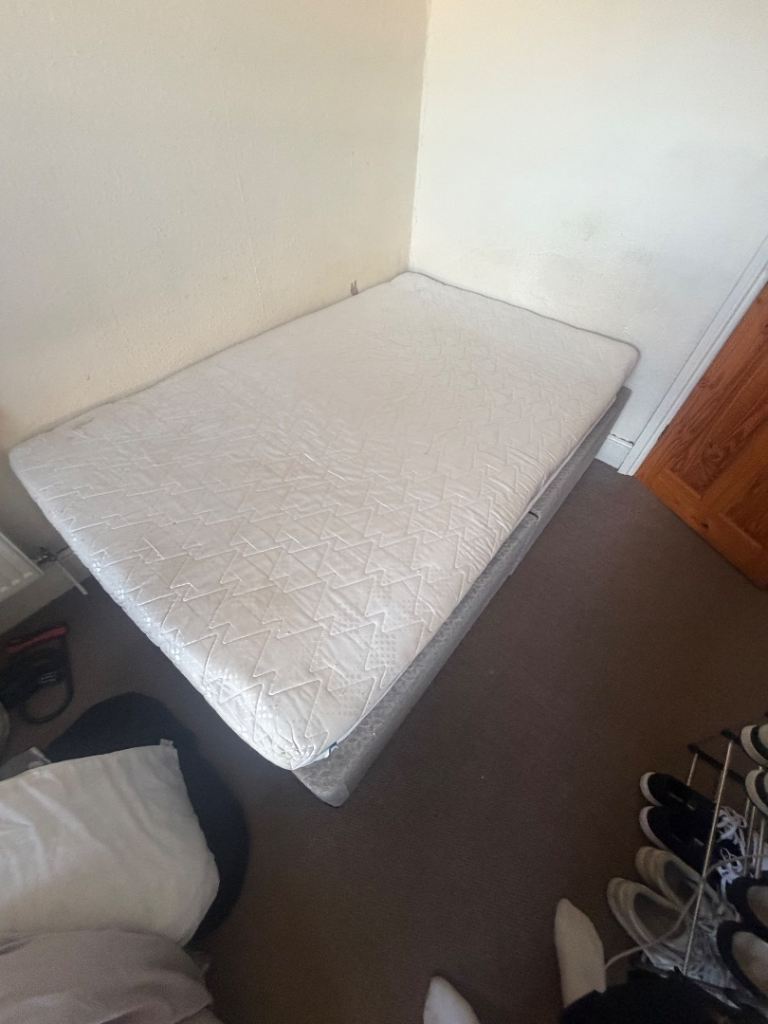 double bed with mattress