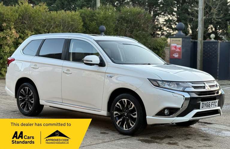 2016 Mitsubishi Outlander 2.0h 12kWh GX4h CVT 4WD Euro 6 (s/s) 5dr Hybrid