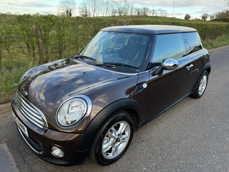 Mini Hatch One 1.6 *Full Service History*