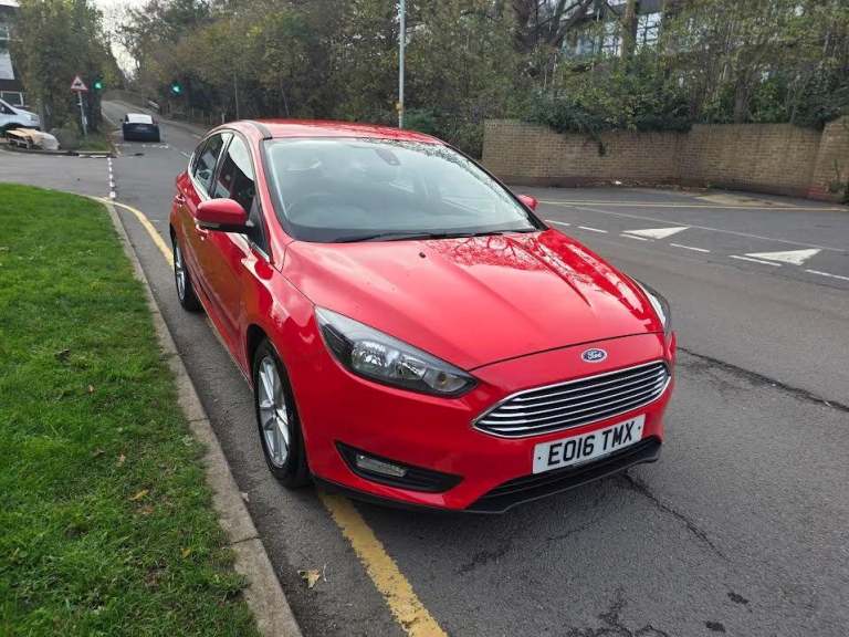2016 Ford Focus 1.0 EcoBoost 125 Zetec 5dr HATCHBACK PETROL Manual