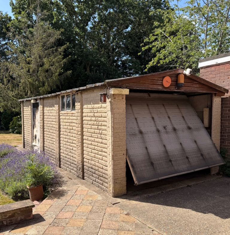 FREE - Concrete sectional garage 