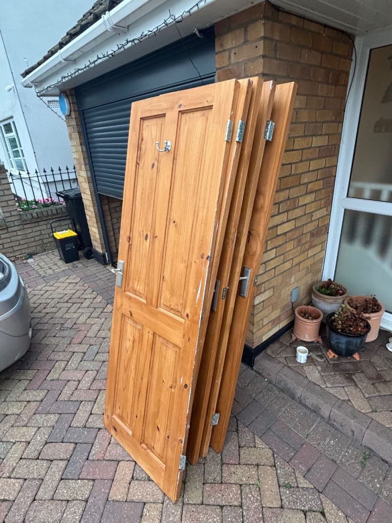 Pine doors 