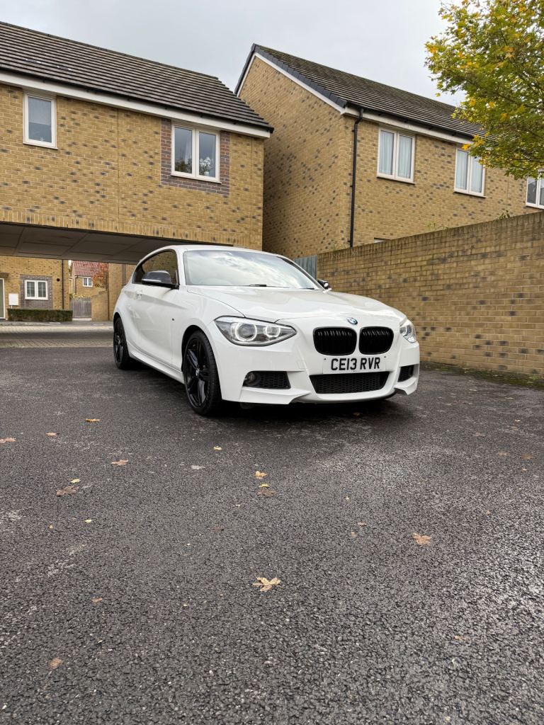 BMW, 1 SERIES, Hatchback, 2013, Manual, 1995 (cc), 3 doors