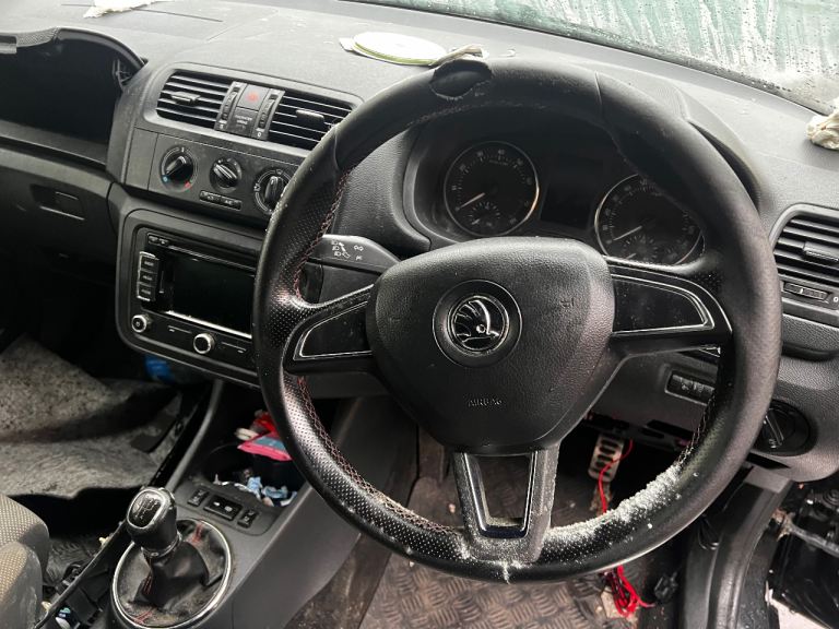 Skoda, FABIA, Hatchback, 2014, Manual, 1197 (cc), 5 doors