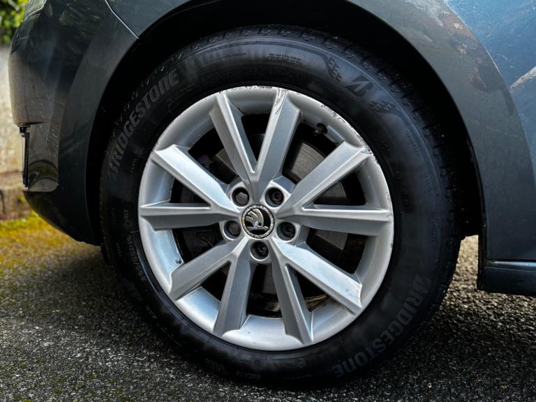 2014 Skoda Rapid 1.6 TDI CR 90 SE 5dr DSG HATCHBACK Diesel Automatic