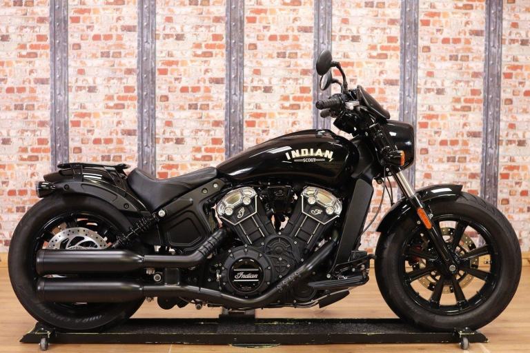 2018 INDIAN SCOUT BOBBER - ONLY 10,762 MILES - 2 OWNERS - GREAT EXTRAS - SUPERB!