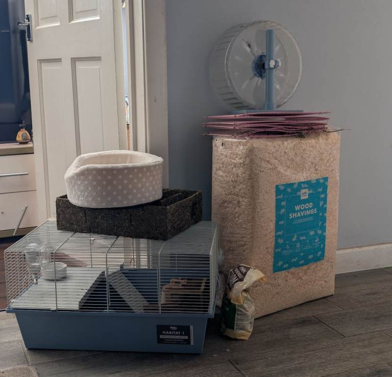 Hamster cage and set-up 