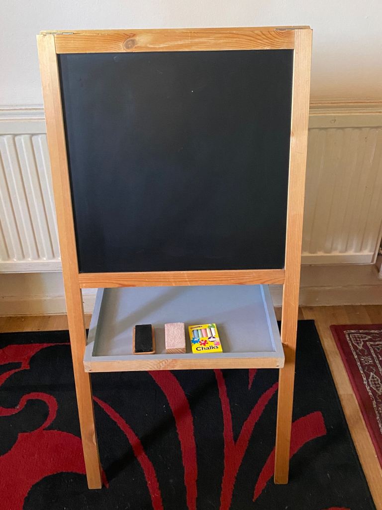 Kids 2 in 1 wooden blackboard and whiteboard.