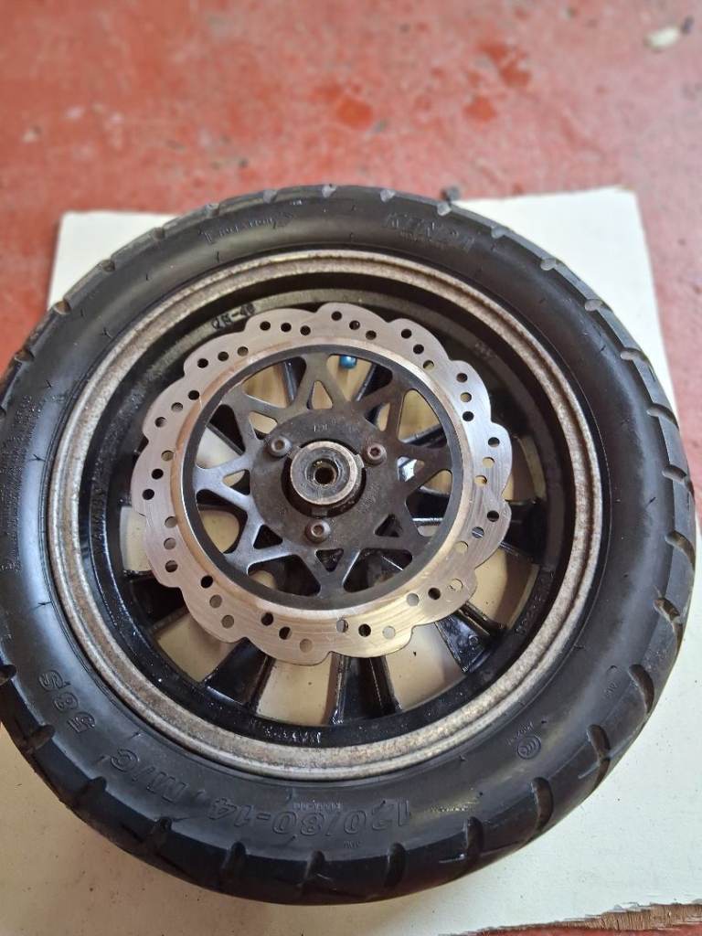Lexmoto Chieftain 125 Front Wheel