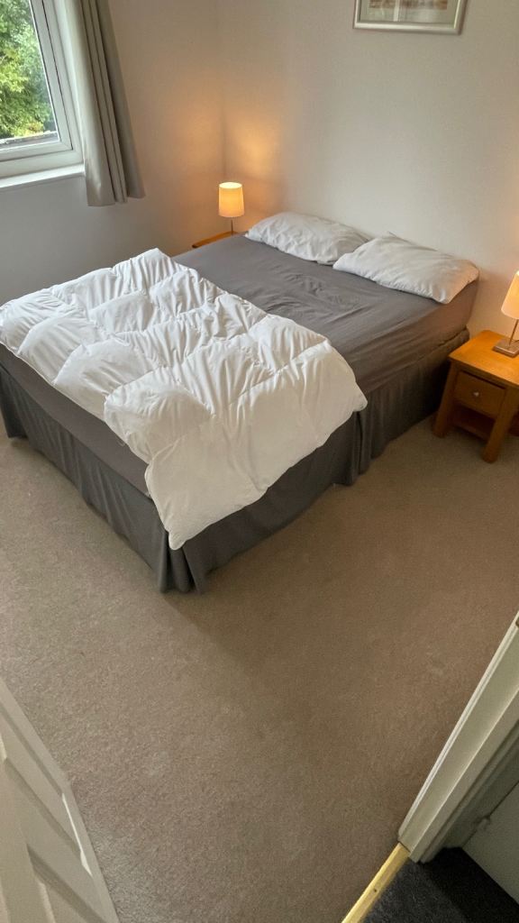 Furnished Double Room with Private Bathroom