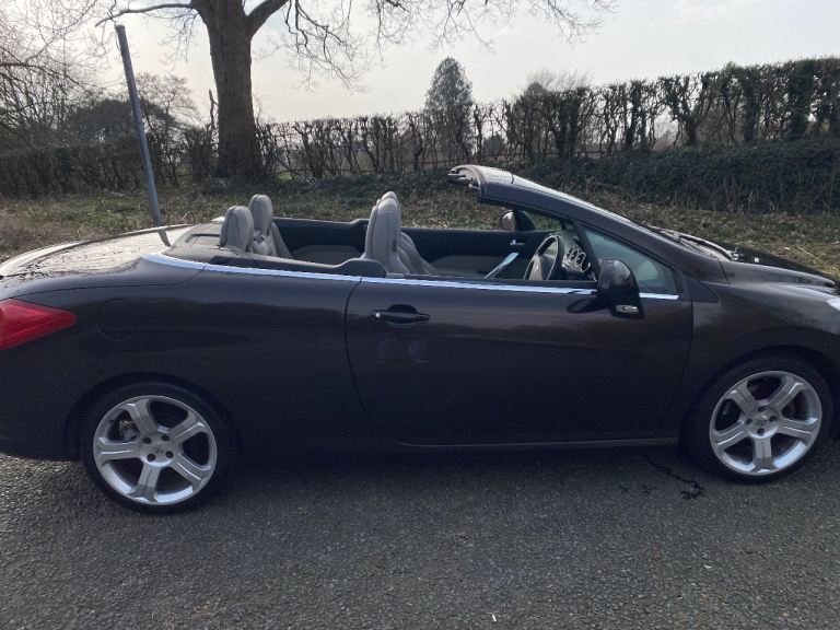 PEUGEOT 308 CC GT HDI 140 FAP