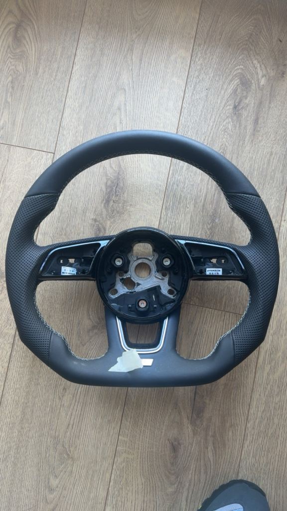 Audi a3 8v steering wheel