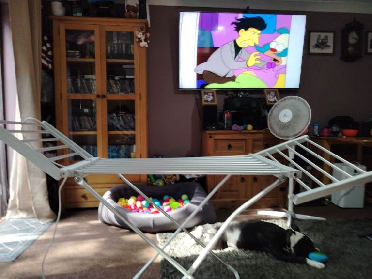 Free white heated clothes airer
As you can see in picture side partiacially broken but heater still 
