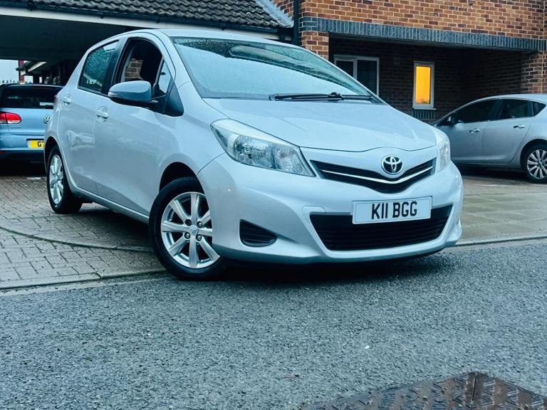 2012 Toyota Yaris 1.33 Dual VVT-i TR Multidrive S Euro 5 5dr HATCHBACK Petrol Automatic