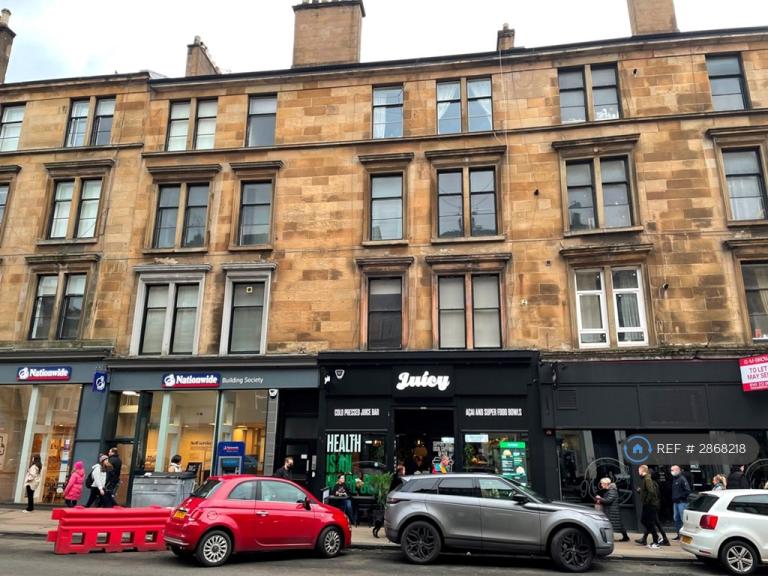 2 bedroom flat in Byres Road, Glasgow, G12 (2 bed) (#2868218)