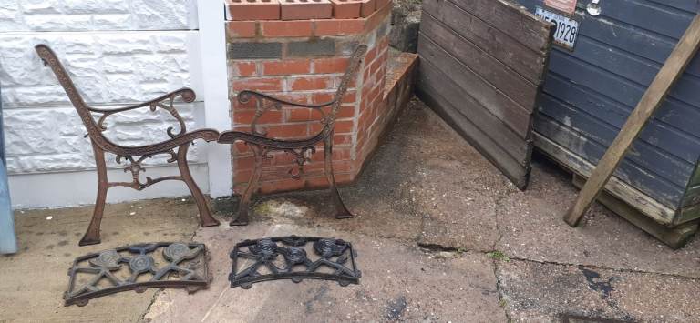 Cast iron bench ends with back's 