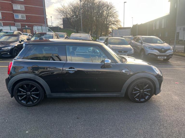 2015 MINI Hatch 1.5 Cooper D 3dr HATCHBACK DIESEL Manual