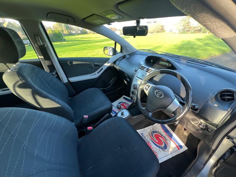 2007 Toyota Yaris 1.3 VVT-i Zinc 5dr MMT HATCHBACK Petrol Automatic