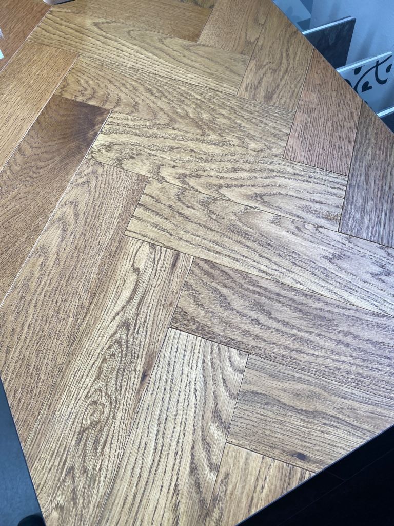 Engineered wooden herringbone flooring 