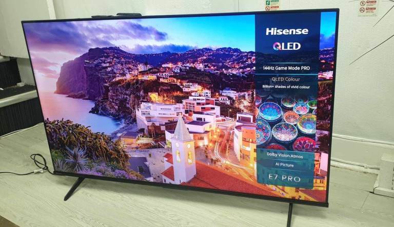 HISENSE 55E7QTUK Pro 55" 4K QLED HDR10 DOLBY VISION IQ VIDAA SMART TV – 2025-26