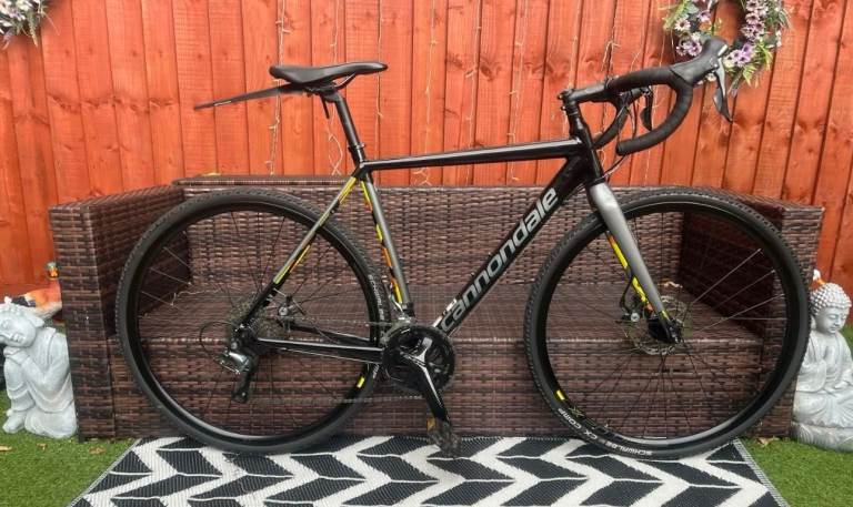 Cannondale CAADX Gravel road Bike - Black, Good Condition