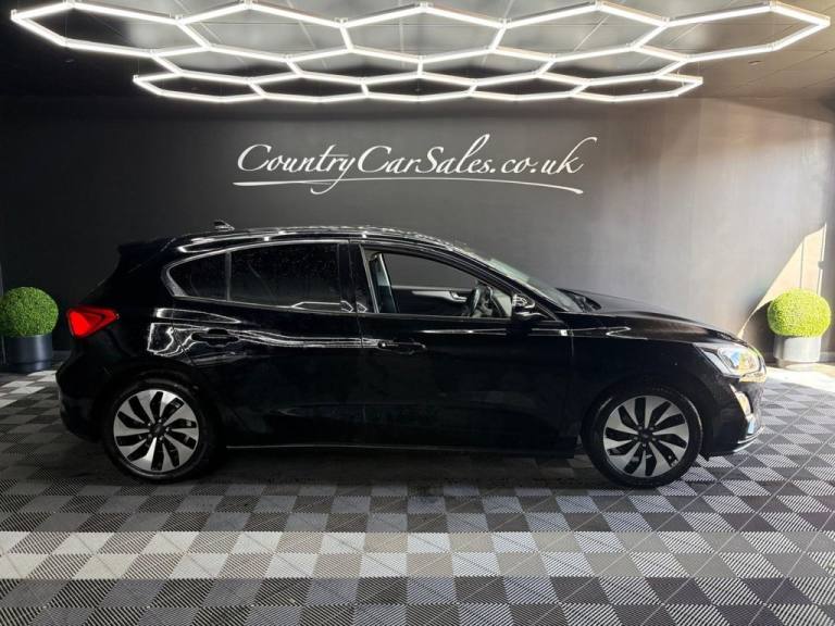 2019 Ford Focus 1.0T EcoBoost Zetec Hatchback 5dr Petrol Manual Euro 6 (s/s) (100 ps) Hatchback P...