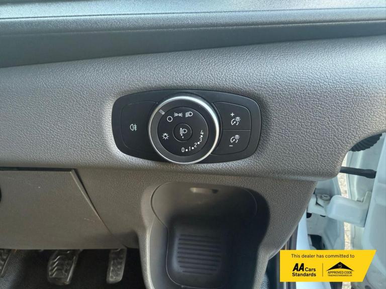 2021 Ford Transit 2.0 350 EcoBlue Leader Crew Van Double Cab 6dr Diesel Manual RWD L3 H3 Euro Com...
