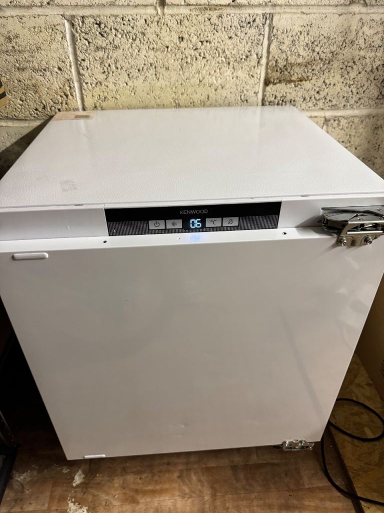 Kenwood Undercounter Fridge – As Good As New, White