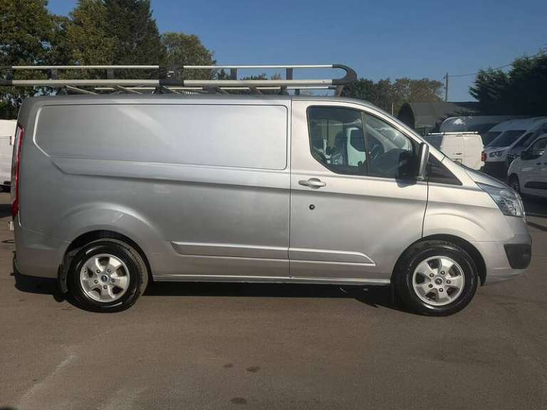 2016 Ford Transit Custom 2.2 TDCi 125ps Low Roof Limited Van PANEL VAN DIESEL Manual