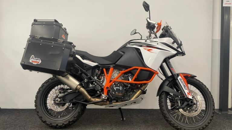 2018 KTM 1090 ADVENTURE R ** LOADED WITH EXTRAS - FSH - 2 OWNERS **