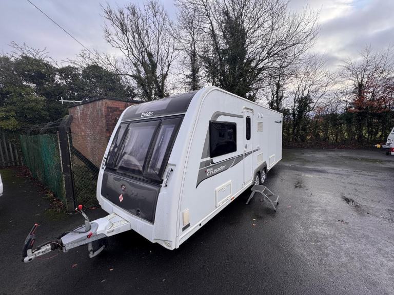  ELDDIS CRUSADER STORM 2015 MODEL TWIN AXLE ISLAND BED TOURING CARAVAN