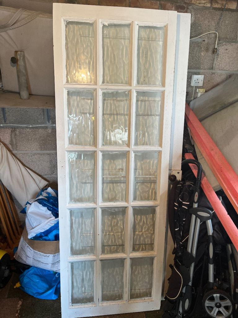 Wooden doors (free) 