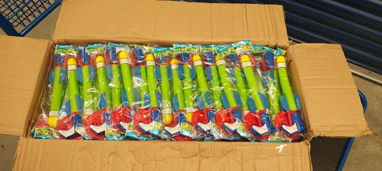 Rocket gun toy job lot 180 per box 