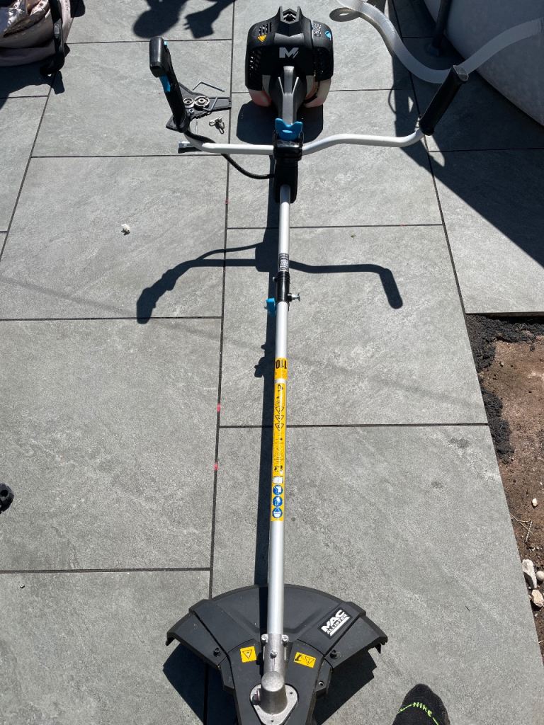 Mac Allister Petrol Strimmer – Good Condition Grass Trimmer